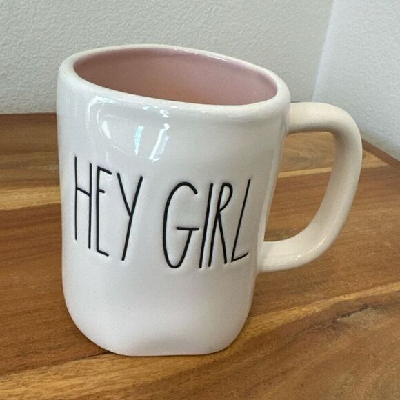 Rae Dunn Hey Girl Mug - Picture 1 of 4